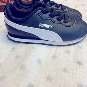 Toddler Boys Puma sneakers